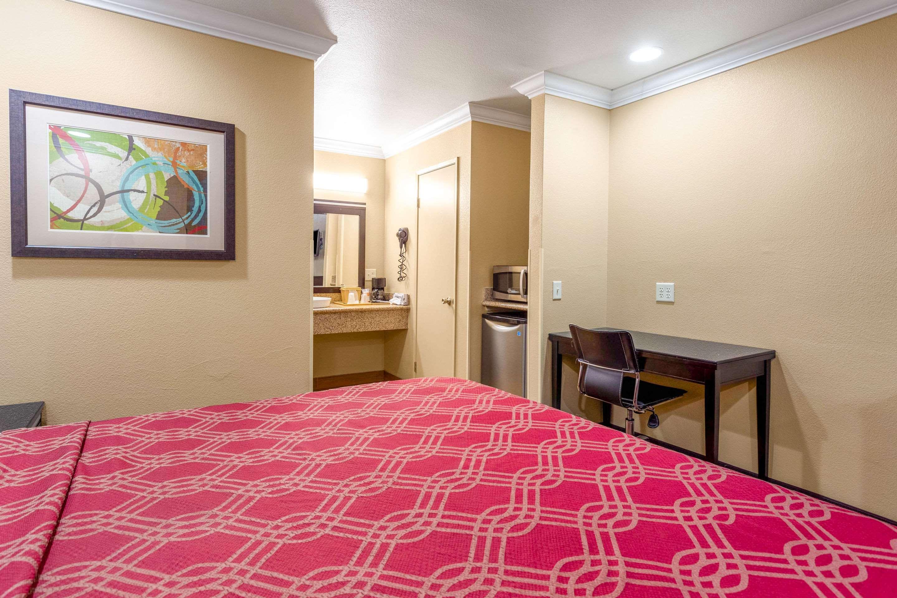 Econo Lodge Inn & Suites Escondido Downtown Eksteriør bilde